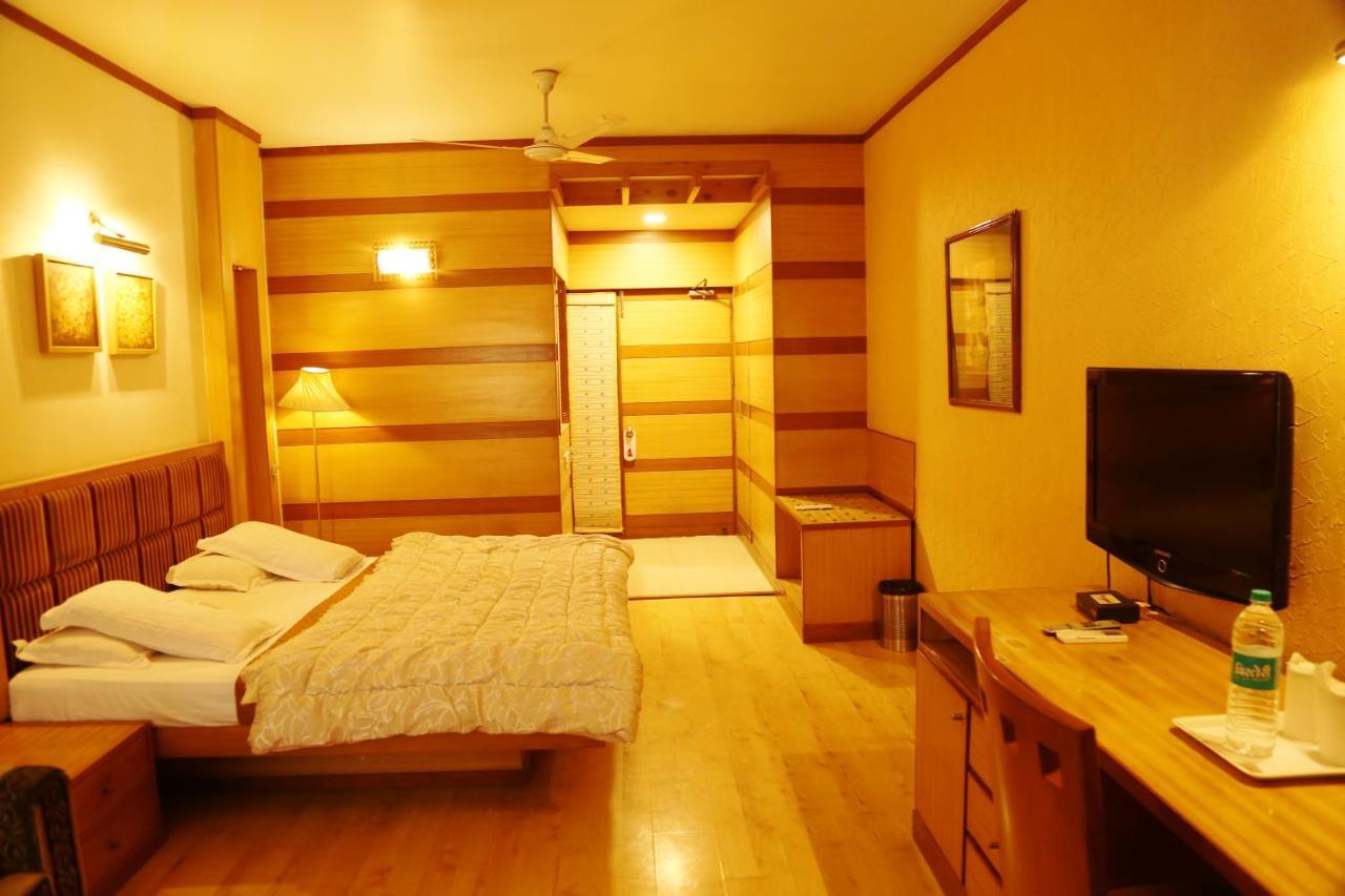 Hotel H26 Chandīgarh Exterior foto